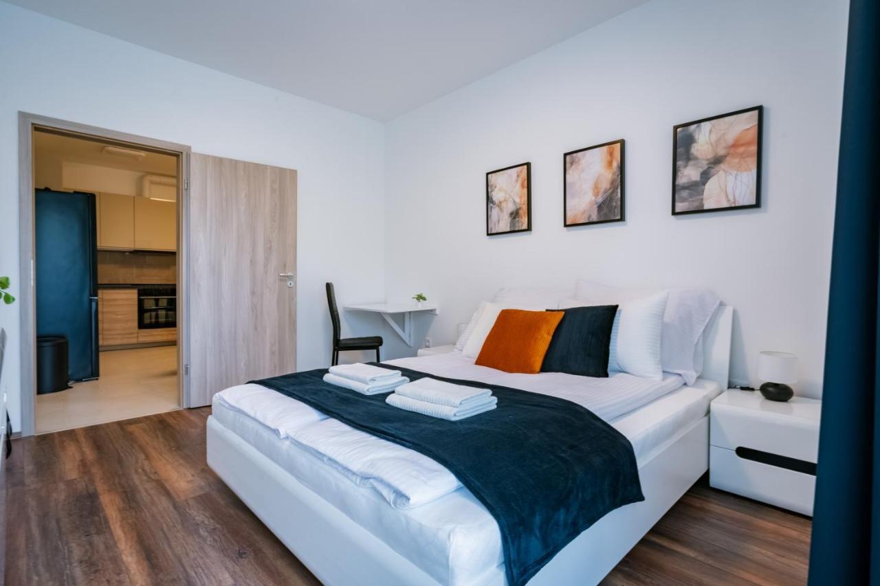 Fox Premium Apartment & Free Private Parking Budapest Extérieur photo