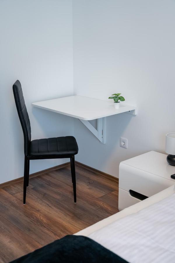 Fox Premium Apartment & Free Private Parking Budapest Extérieur photo