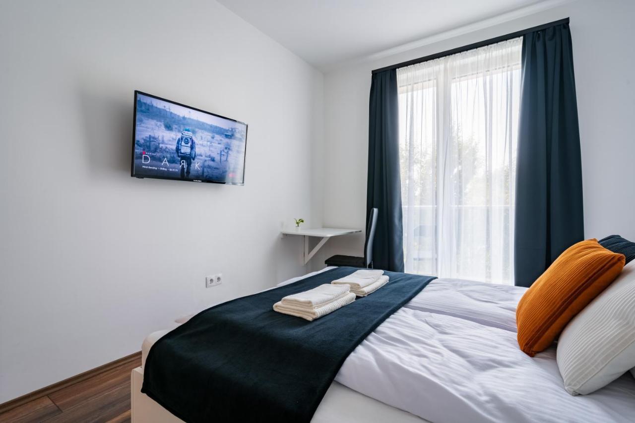 Fox Premium Apartment & Free Private Parking Budapest Extérieur photo