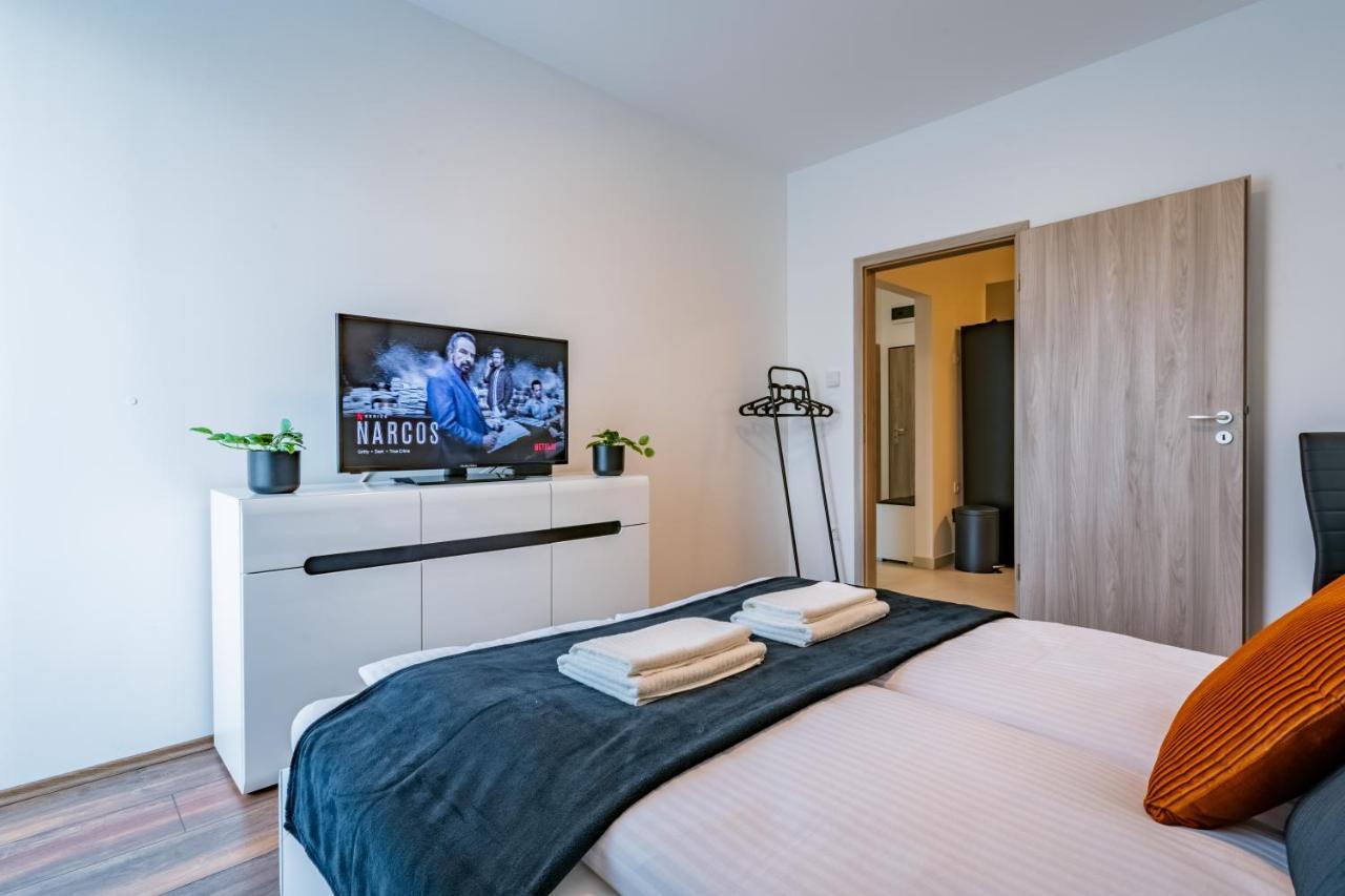 Fox Premium Apartment & Free Private Parking Budapest Extérieur photo